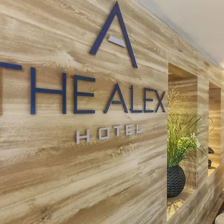 The Alex 3*